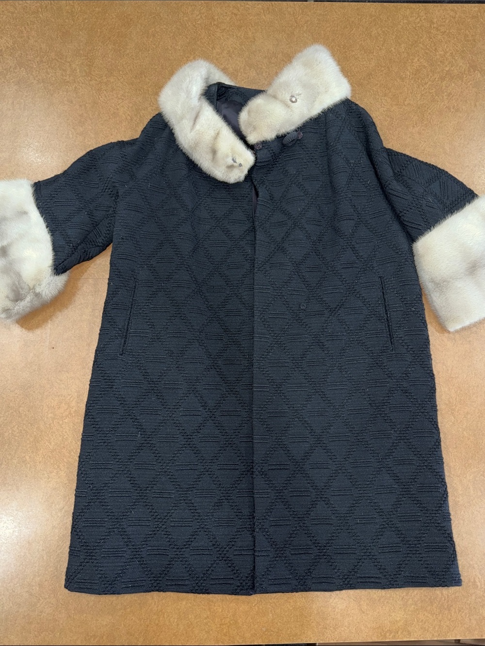 Evans Lorell New York Black Coat with White Mink Fur Trim - Classic Winter Coat